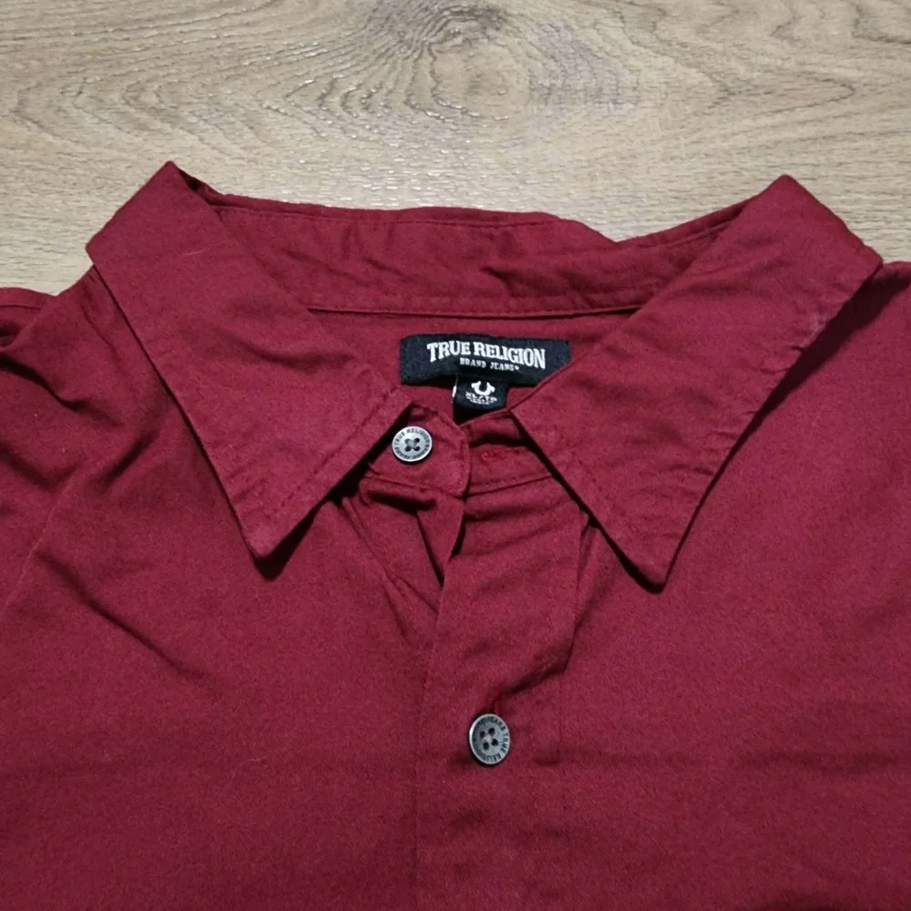 True Religion Mens Burgundy World Tour Buddha Button Down Shirt XL long sleeve